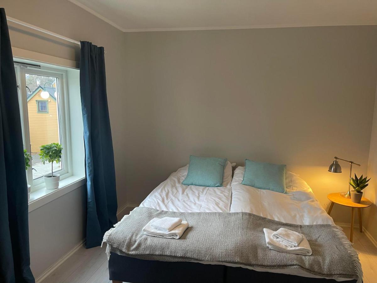 Romslig Leilighet Sentralt I Svolvaer Sentrum Exterior foto